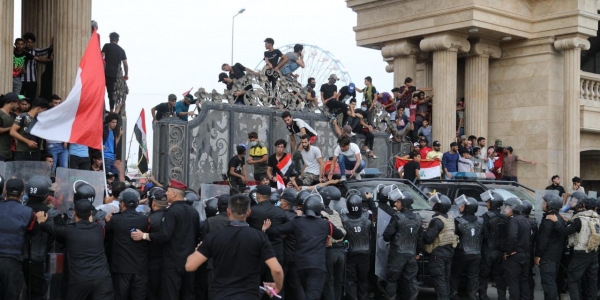 Renewed protests challenge Iraqi government as death toll rises thumbnail